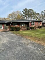 8686 Bowden St in Douglasville, GA - Building Photo