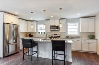 4625 33rd Ave S in Minneapolis, MN - Foto de edificio - Building Photo