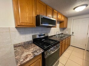 8122 Howard St in Portage, MI - Building Photo - Building Photo