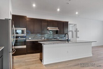 616 Hallwood Dr in Liberty Hill, TX - Building Photo - Building Photo