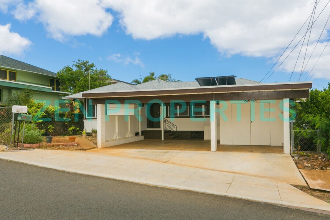 3167 Charles St in Honolulu, HI - Building Photo