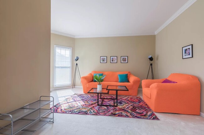 1702 Clay Brooke Ct SE in Smyrna, GA - Building Photo - Building Photo