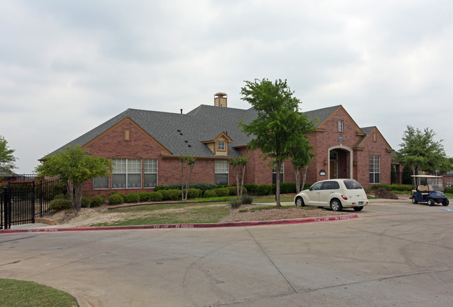 Homes of Persimmon in Dallas, TX - Foto de edificio - Building Photo