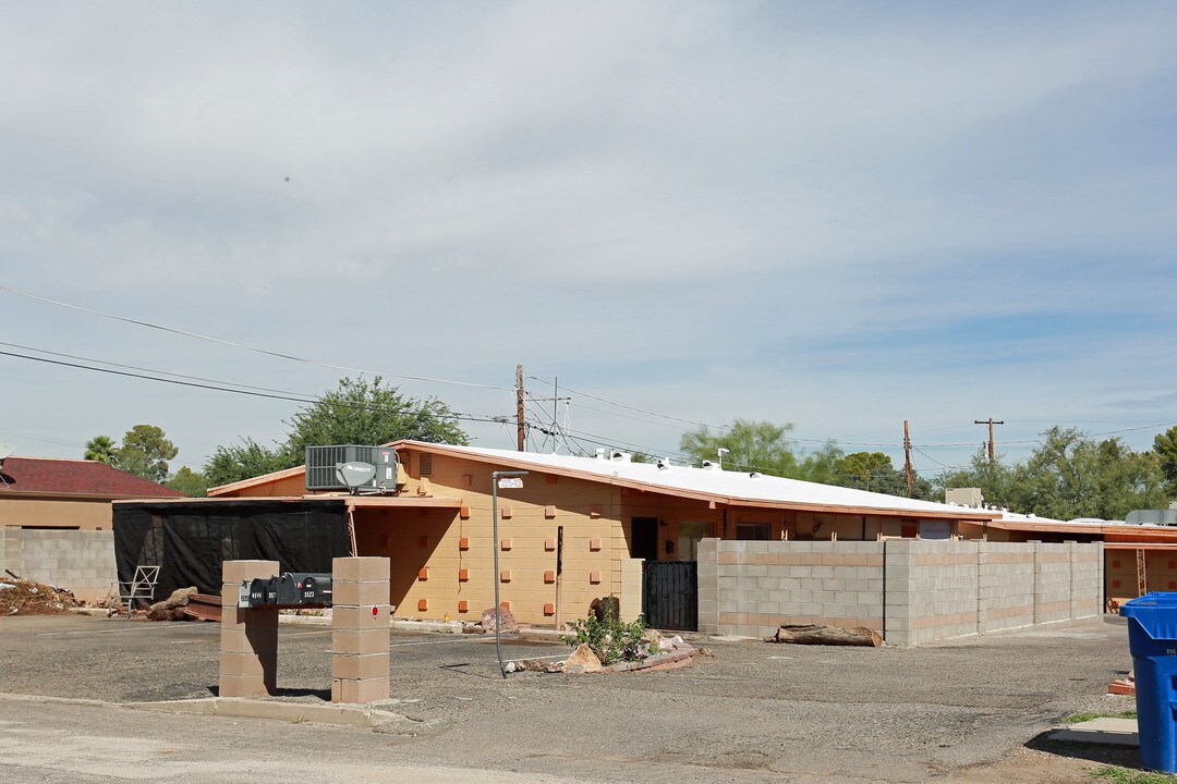 3515 E 4th St in Tucson, AZ - Foto de edificio