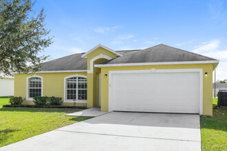 108 Albany Dr in Kissimmee, FL - Foto de edificio - Building Photo