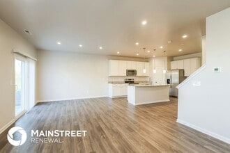 621 Toll House Ct in Shelbyville, KY - Foto de edificio - Building Photo