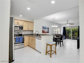 4420 Botanical Pl Cir in Naples, FL - Building Photo - Building Photo