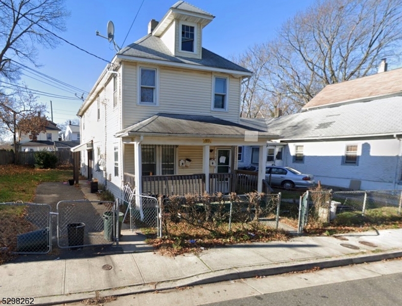 125 Elizabeth Ave in Asbury Park, NJ - Building Photo