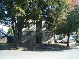 830 N Van Buren St Apartamentos