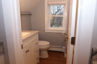 73 Everett St in Middleboro, MA - Building Photo - Building Photo