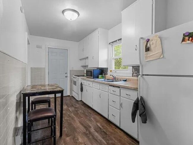 property at 805 N State St