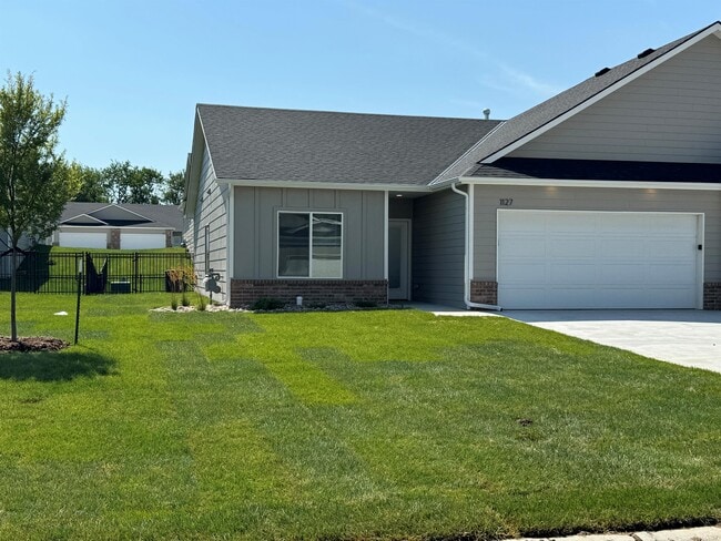 property at 1127 N Joye St