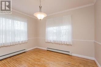 26 Forty First St in Toronto, ON - Building Photo - Building Photo