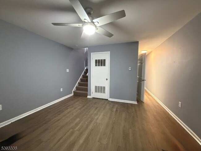 90 Governor St in Paterson, NJ - Building Photo - Building Photo