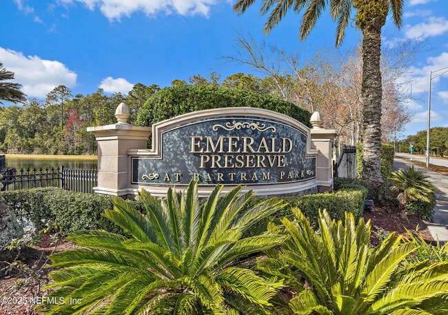 5973 Pavilion Dr in Jacksonville, FL - Building Photo - Building Photo