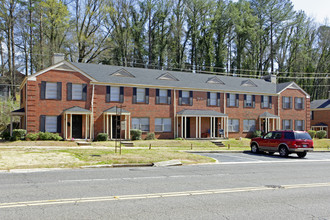 Homewood Townhouse Apartments in Birmingham, AL - Foto de edificio - Building Photo