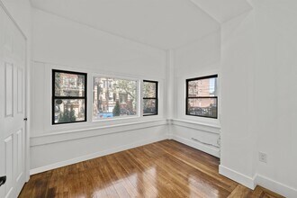 257 Dwight St in Jersey City, NJ - Building Photo - Building Photo