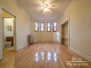 4229.5 N Paulina St in Chicago, IL - Building Photo - Building Photo