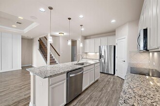 83 Prospector Ln in Liberty Hill, TX - Building Photo - Building Photo