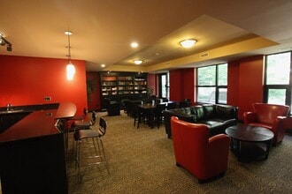 235 Kent St in Ottawa, ON - Foto de edificio - Building Photo