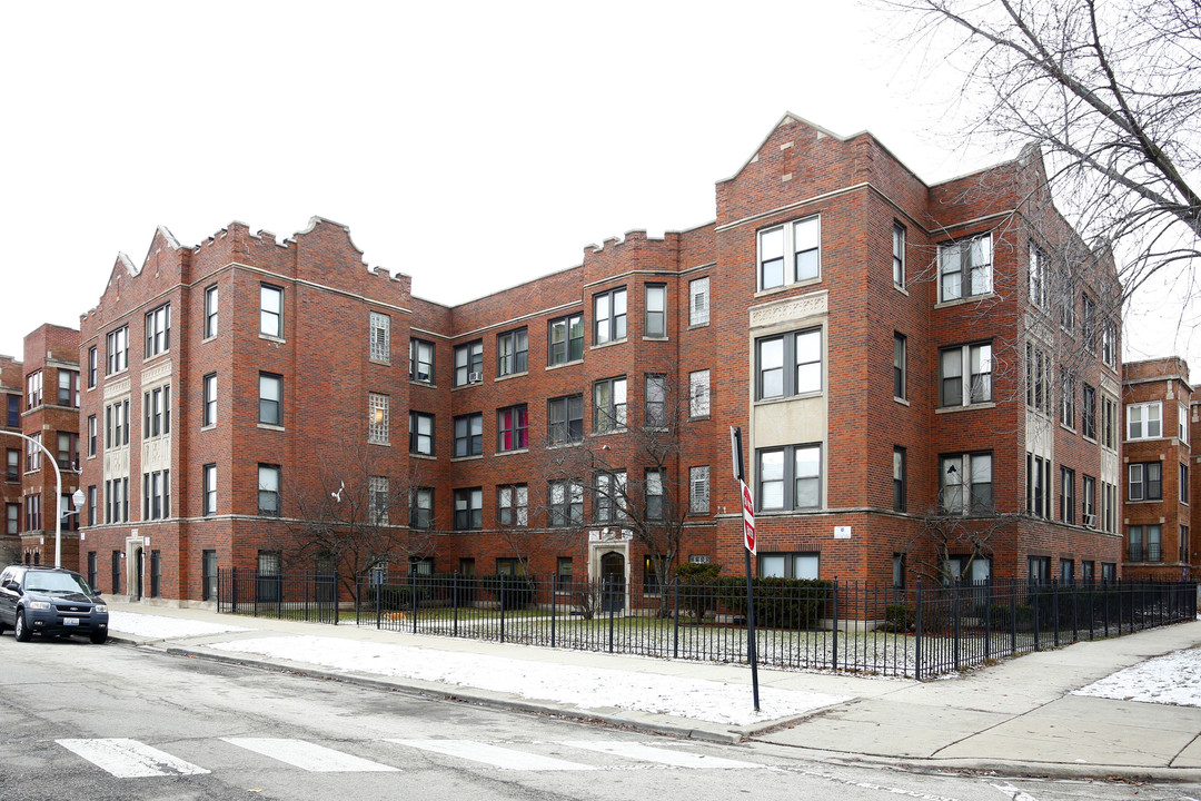 6850 S Ridgeland Ave in Chicago, IL - Building Photo