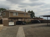 4200 Orrick Ct in Bakersfield, CA - Foto de edificio - Building Photo