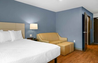 Extended Stay America Suites Providence in Providence, RI - Building Photo - Building Photo