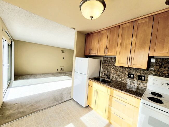 property at 818 N Delaware St