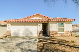 1038 E Leslie Ave in San Tan Valley, AZ - Building Photo