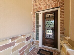 715 Charleston Heights Ln in Sugar Land, TX - Building Photo - Building Photo