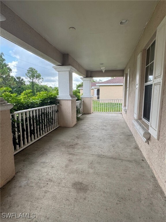 1146 Pisa St E in Lehigh Acres, FL - Building Photo - Building Photo