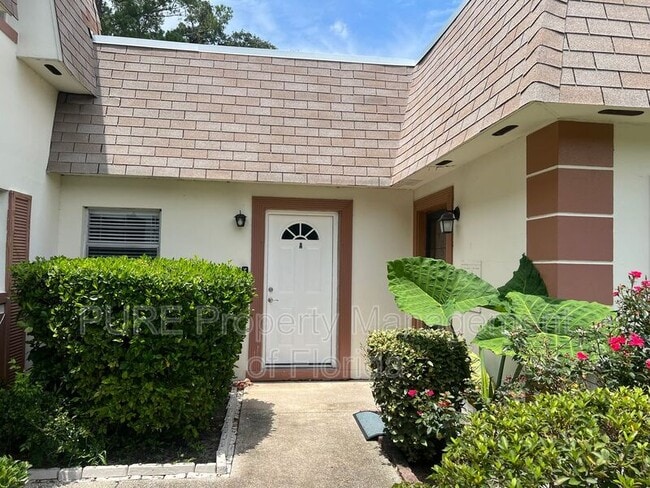property at 1610 SE 25th St