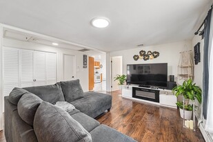 50 Irving St, Unit #2