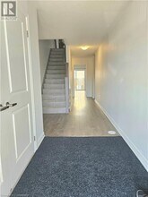 98 Hibiscus Ln in Hamilton, ON - Building Photo - Building Photo