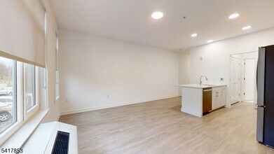 1181 Morris Ave in Union, NJ - Building Photo - Building Photo