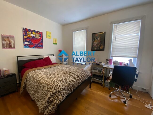 530 Cambridge St, Unit 2, Unit 2