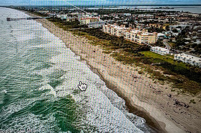 6399 Azure Ln, Unit a5 in Cocoa Beach, FL - Foto de edificio - Building Photo