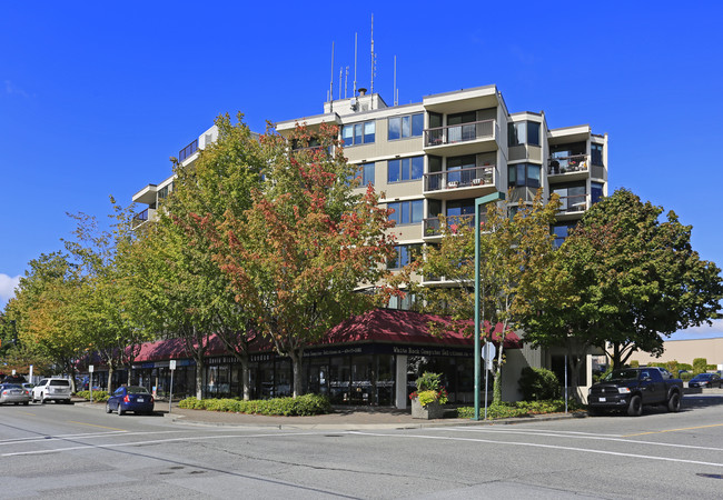 Bayview Place in White Rock, BC - Building Photo - Building Photo