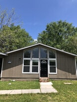 4174 Benson Dr in Mobile, AL - Building Photo