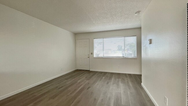 992 Fair Oaks Ave in Arroyo Grande, CA - Building Photo - Building Photo