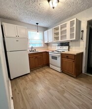 1311 Joyce St in Greensboro, NC - Building Photo - Building Photo