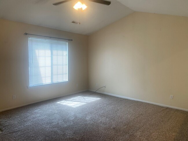 24892 Talladega Rd in St. Robert, MO - Building Photo - Building Photo