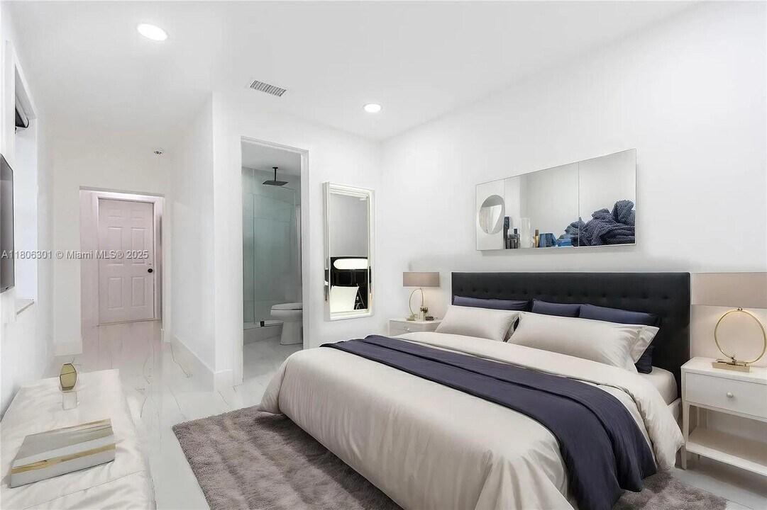 8281 NE 2nd Ct in Miami, FL - Building Photo