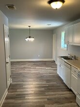 2588 wren cir, Unit B in Austell, GA - Foto de edificio - Building Photo