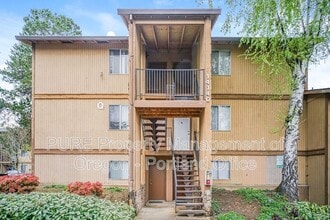 14140 NE Sandy Blvd in Portland, OR - Building Photo - Building Photo