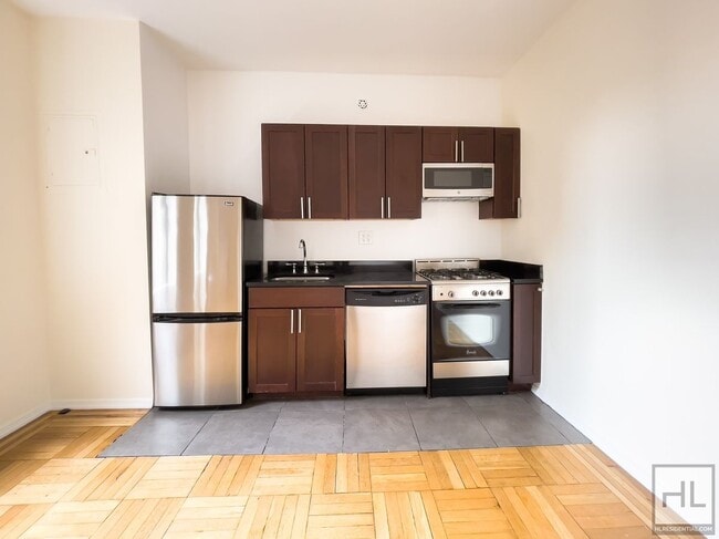 property at 201-205-205 W 11th St