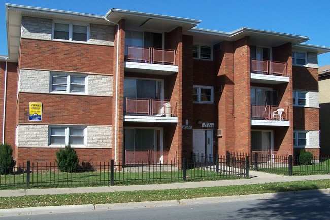 14044 S School St in Riverdale, IL - Building Photo - Building Photo