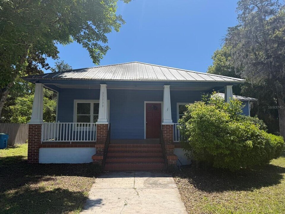 23539 NW 184th Ave in High Springs, FL - Building Photo