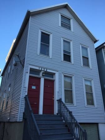 property at 1222 W Diversey Pkwy