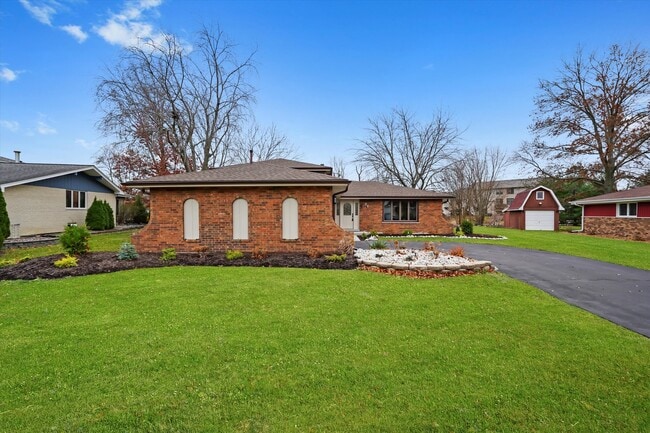 property at 71 Ruggles Ct